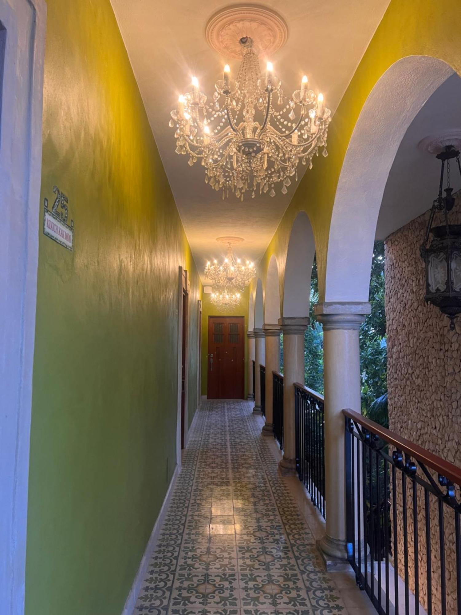 Hotel Poquito A Poquito Вальядолід Екстер'єр фото